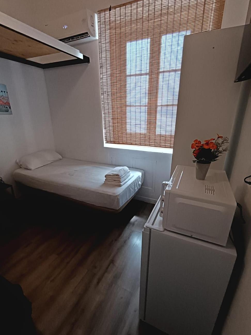 Alanta Apartments Мадрид Экстерьер фото